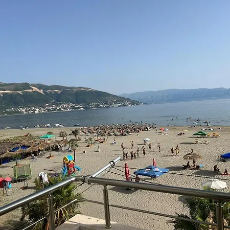 Soleil Apartment With Sunbed & Umbrella Vlore Exterior photo