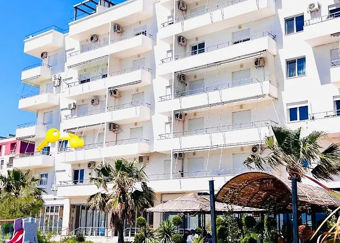 Soleil Apartment With Sunbed & Umbrella